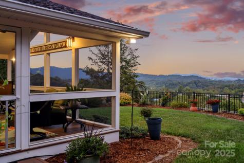 10 Audubon Drive Asheville NC 28804