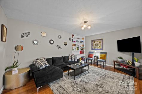 196 Weston Road Arden NC 28704