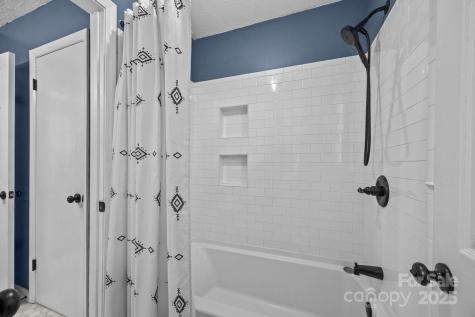 196 Weston Road Arden NC 28704