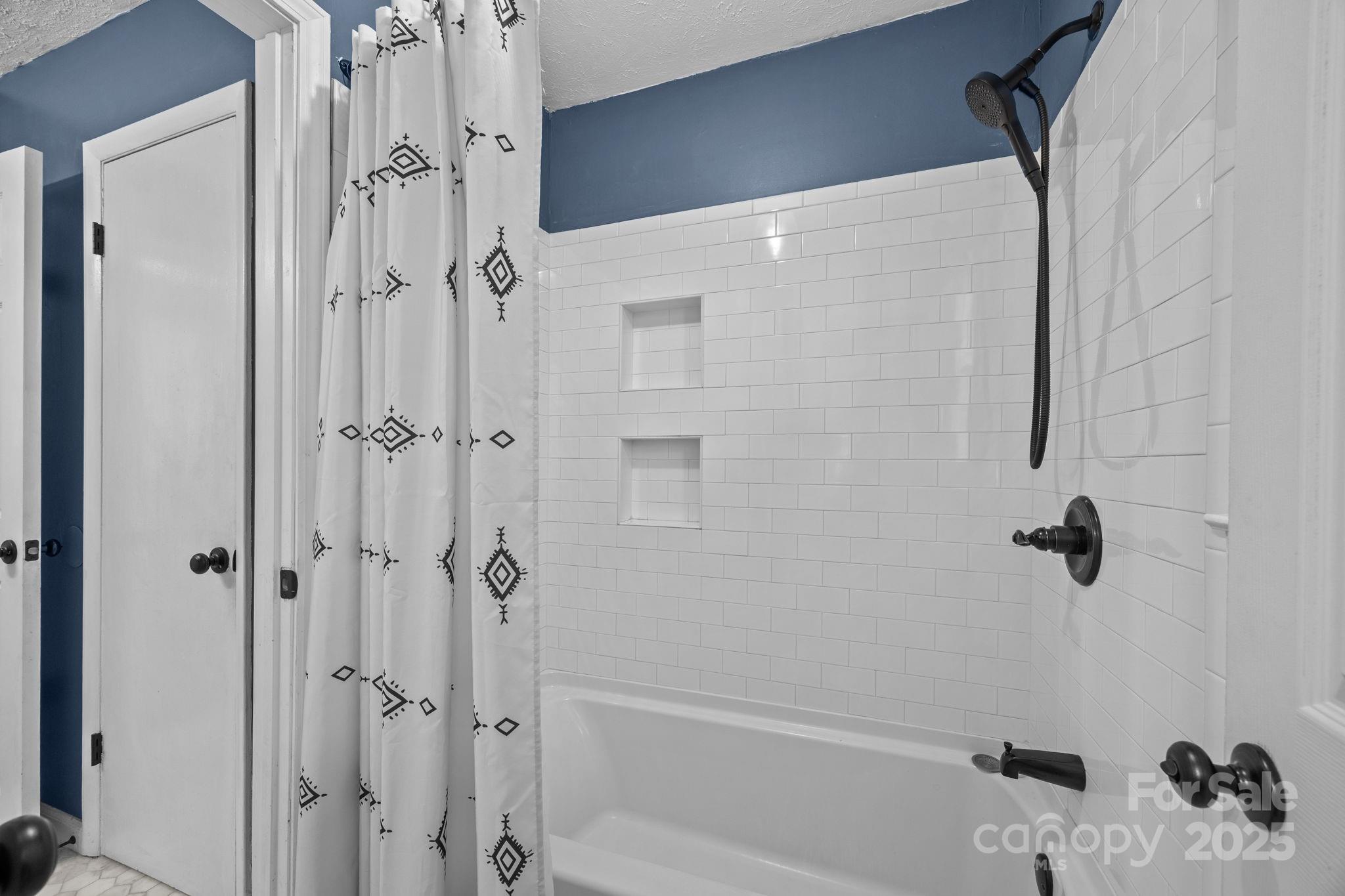 196 Weston Road Arden NC 28704