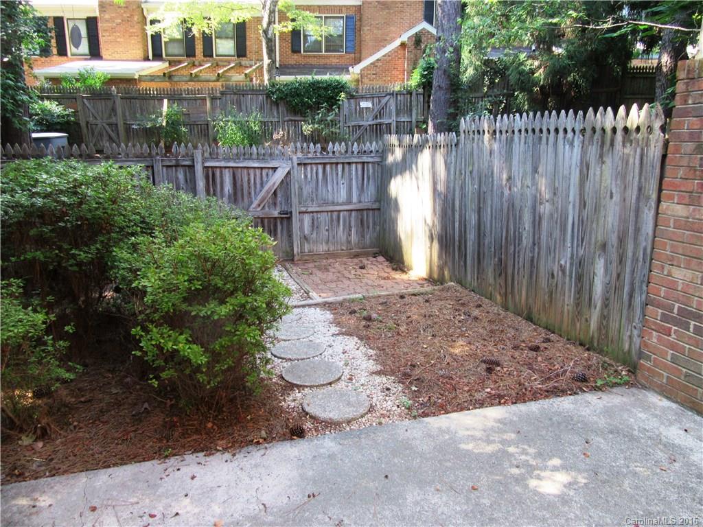 9020 Nolley Court Charlotte NC 28270