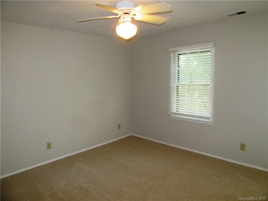 9020 Nolley Court Charlotte NC 28270