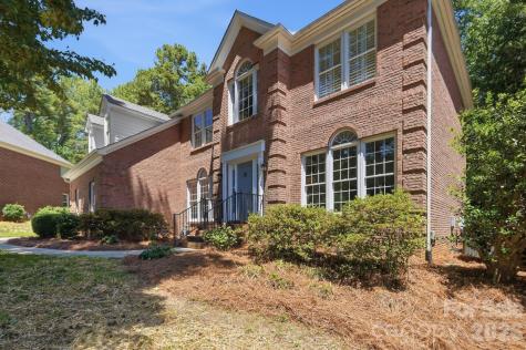 4432 Mountain Cove Drive Charlotte NC 28216