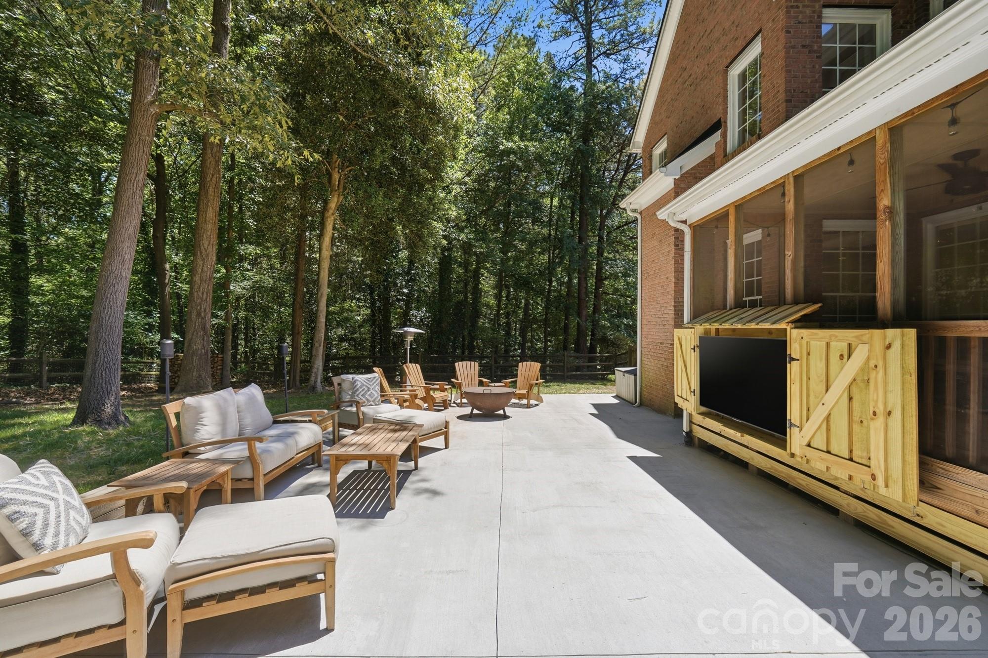 4432 Mountain Cove Drive Charlotte NC 28216