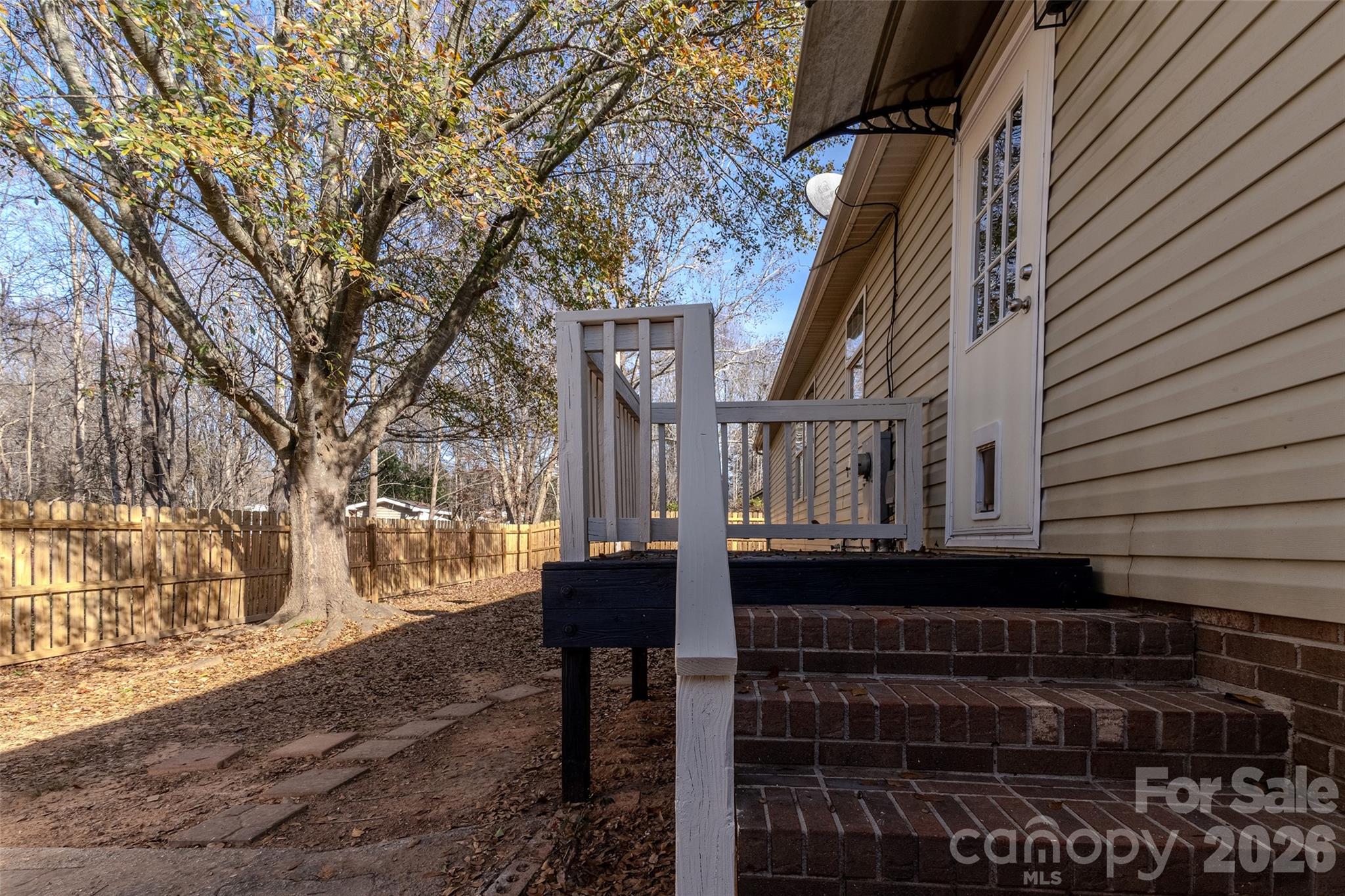 5739 Pug Lane Iron Station NC 28080