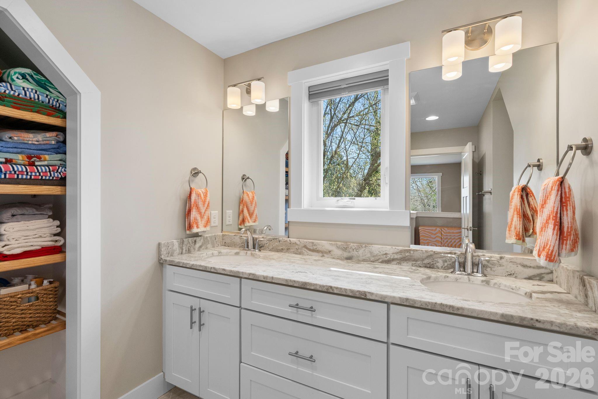 55 Vandalia Avenue Asheville NC 28806