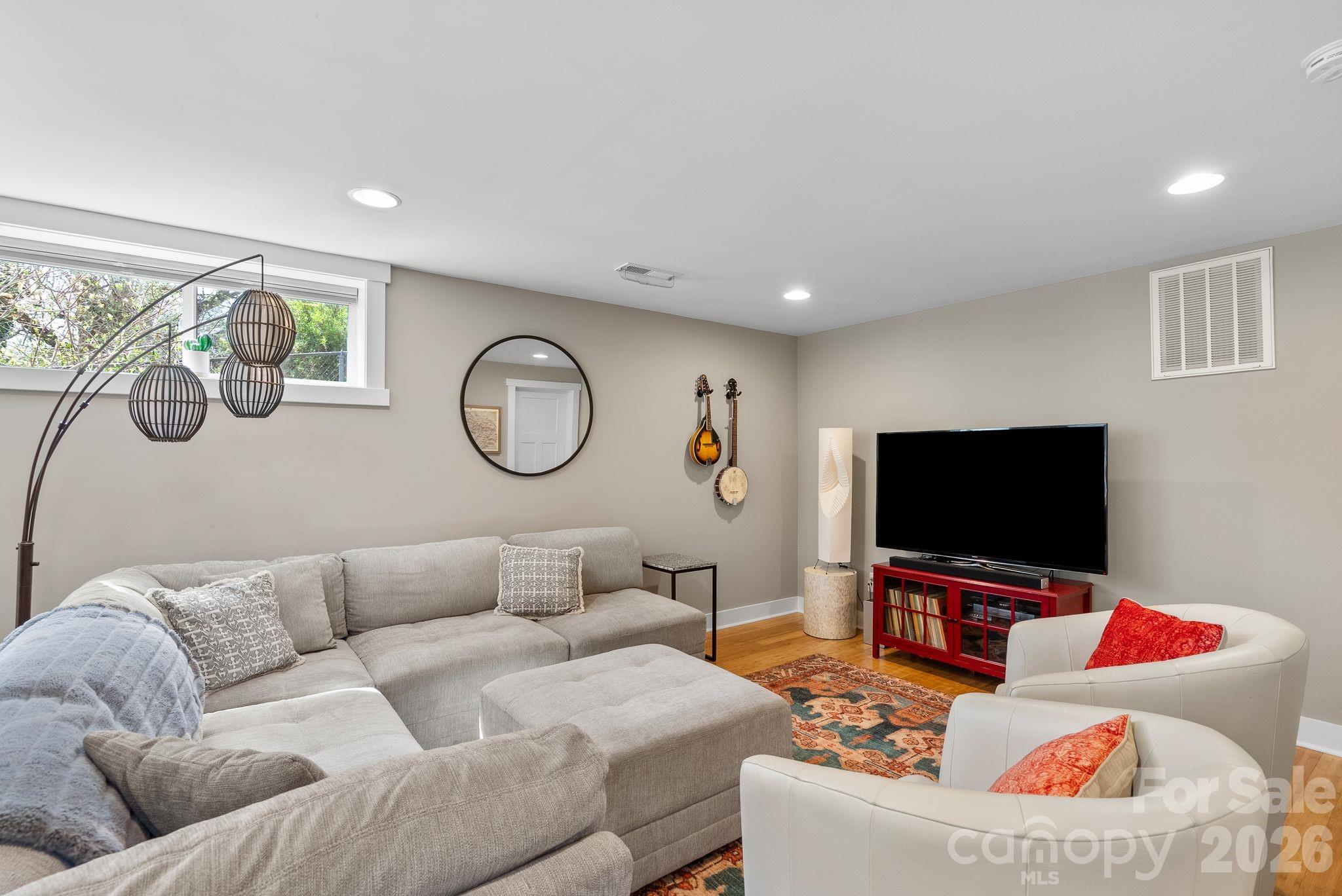 55 Vandalia Avenue Asheville NC 28806
