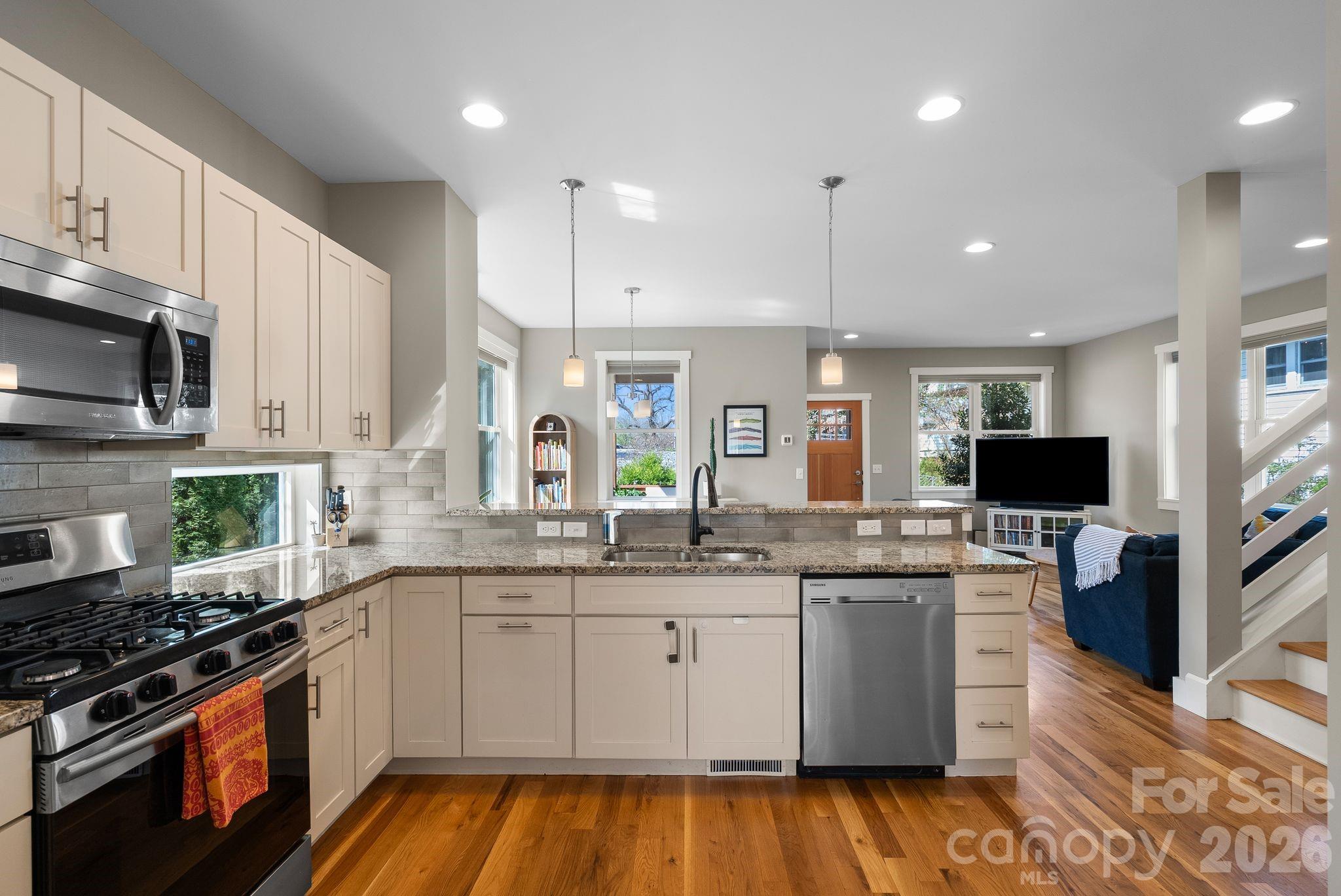 55 Vandalia Avenue Asheville NC 28806
