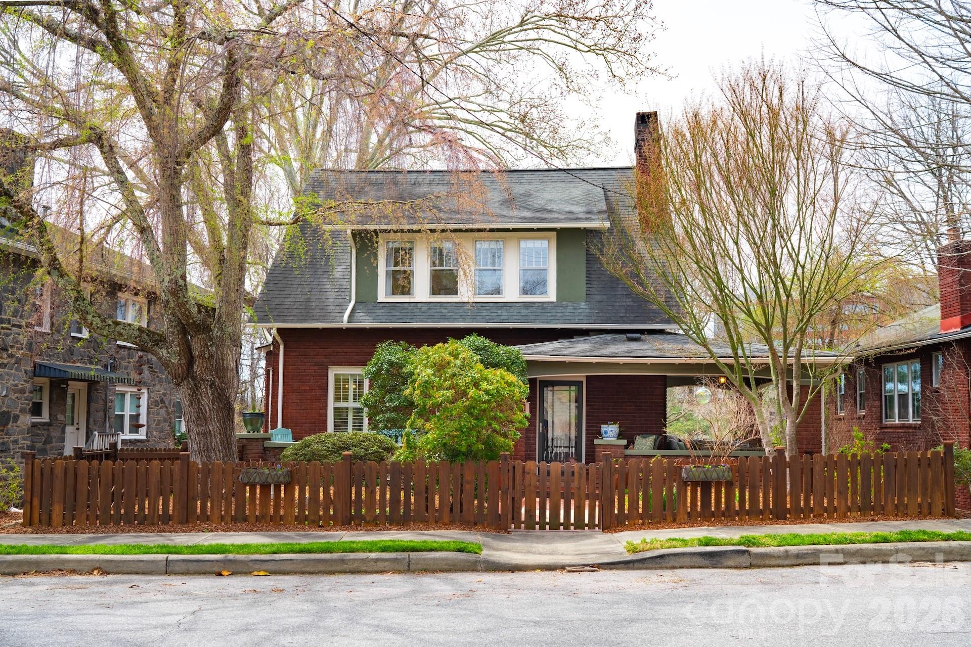 59 Forest Hill Drive Asheville NC 28803