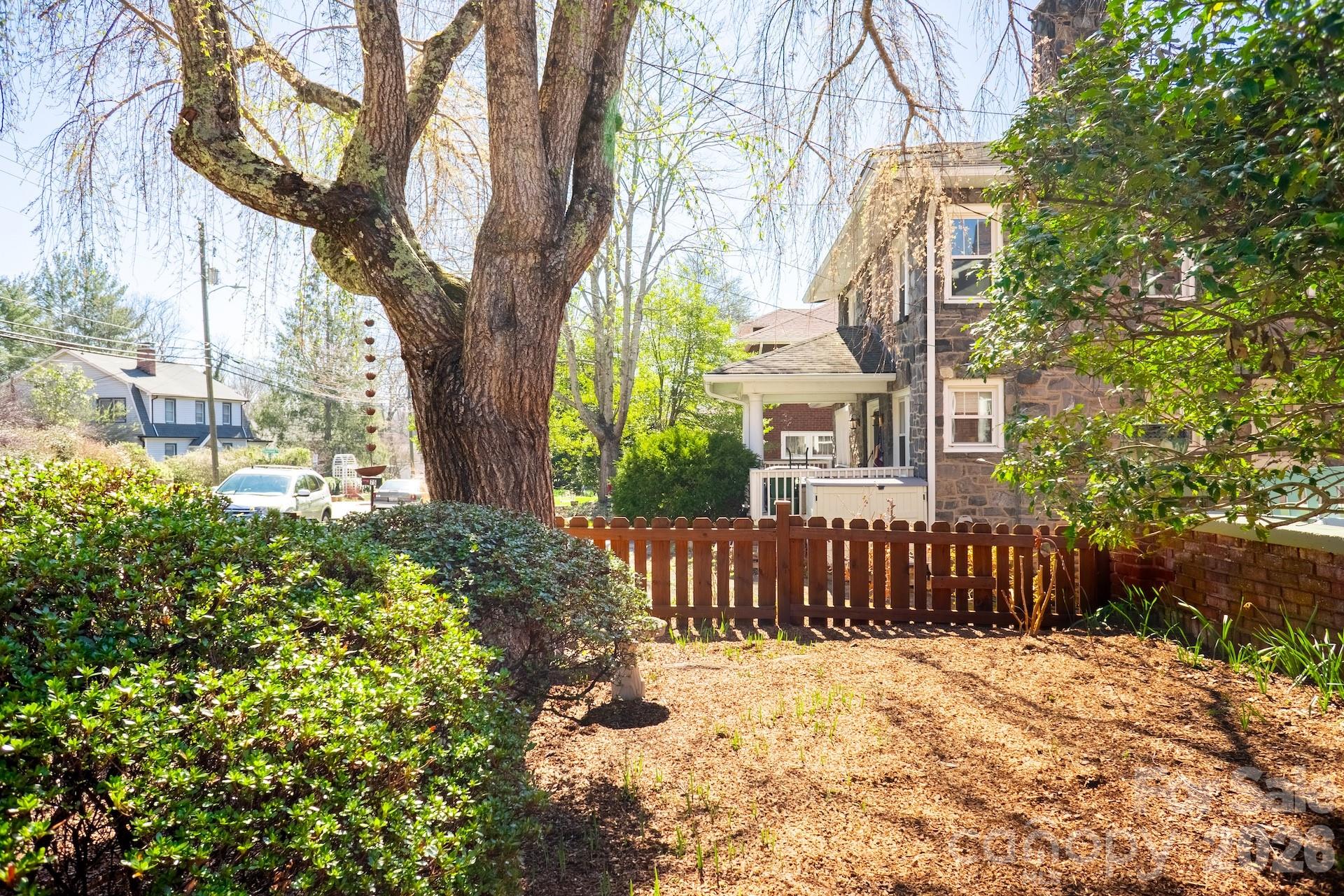 59 Forest Hill Drive Asheville NC 28803