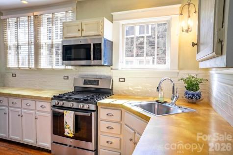 59 Forest Hill Drive Asheville NC 28803