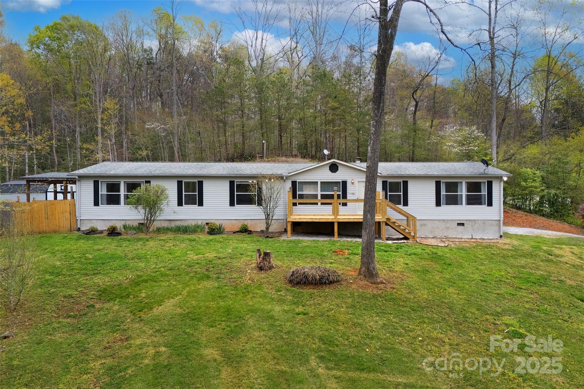 279 Henry Mccall Road Marion NC 28752