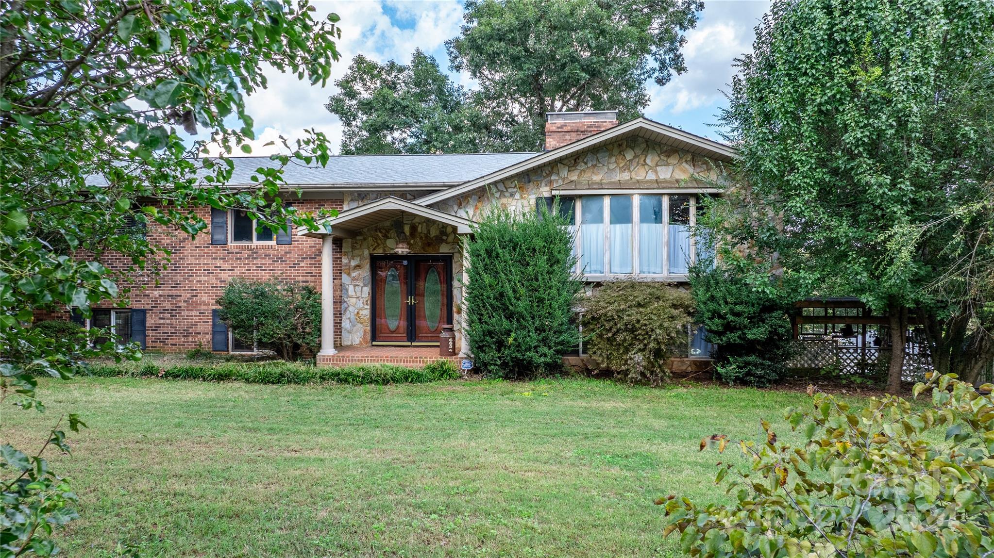 6654 Greedy Highway Hickory NC 28602