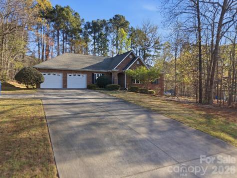 2910 Noritake Trail Albemarle NC 28001