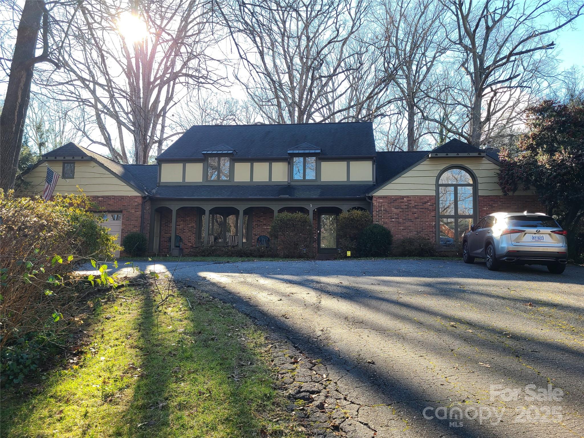 625 3rd Street NE Hickory NC 28601