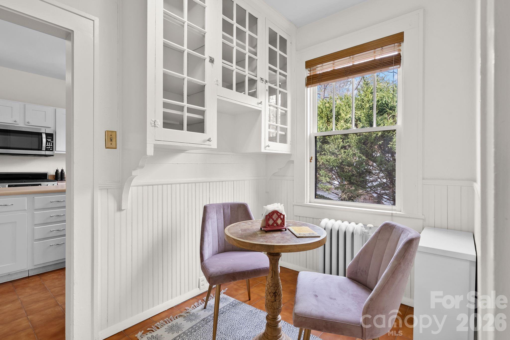 5 W Avon Parkway Asheville NC 28804