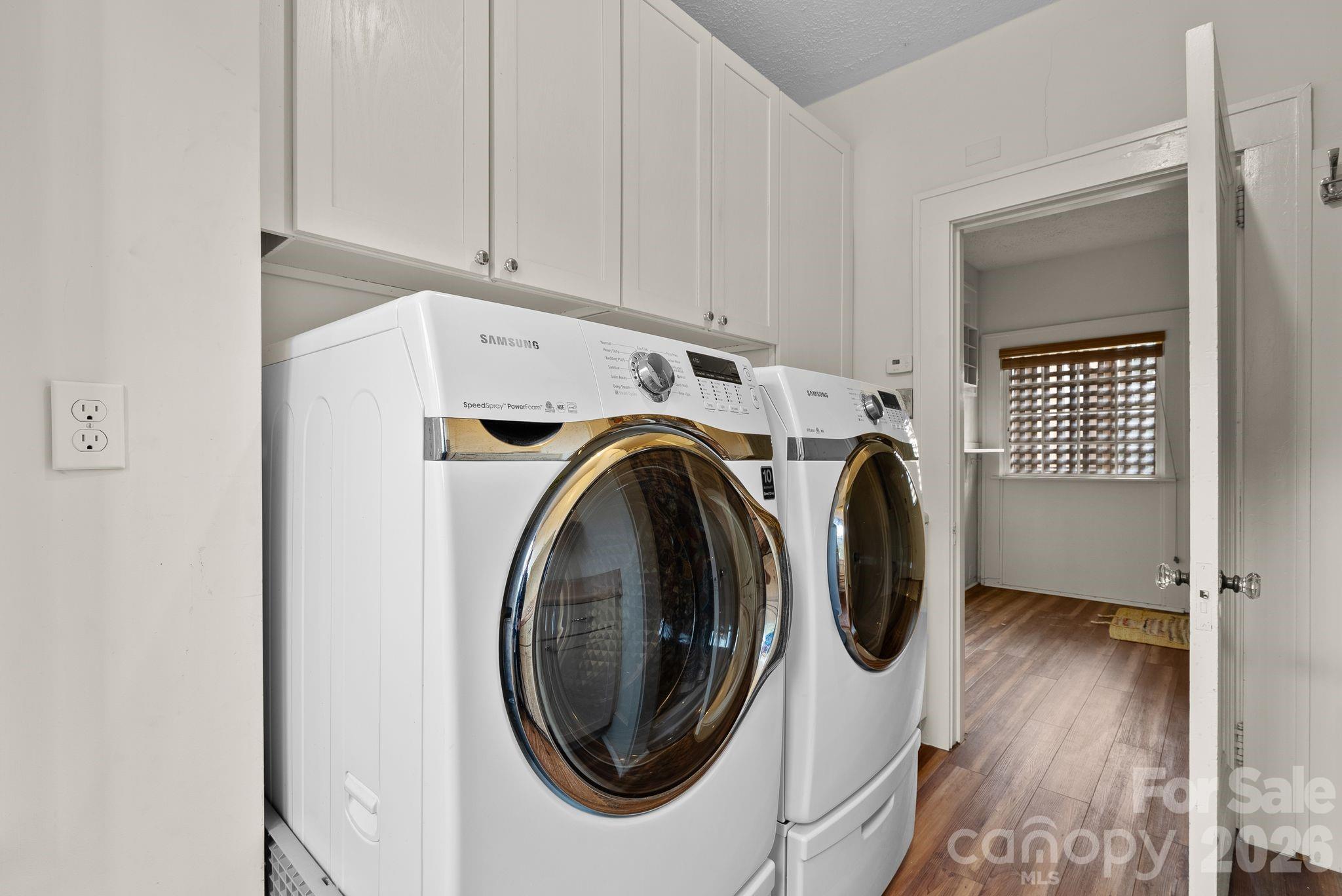 5 W Avon Parkway Asheville NC 28804