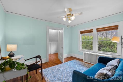 5 W Avon Parkway Asheville NC 28804