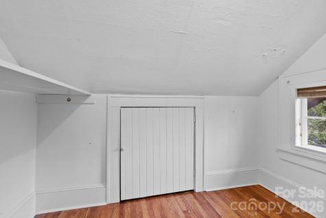 5 W Avon Parkway Asheville NC 28804