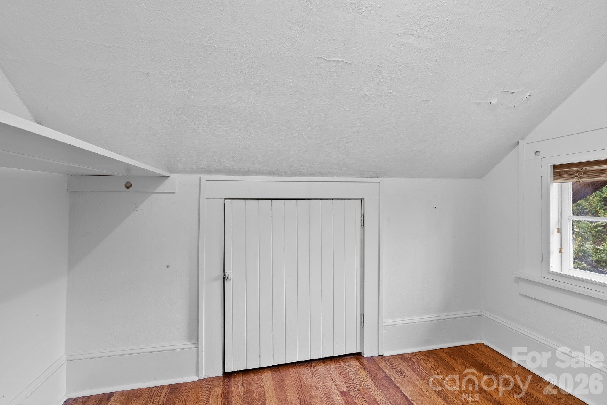 5 W Avon Parkway Asheville NC 28804