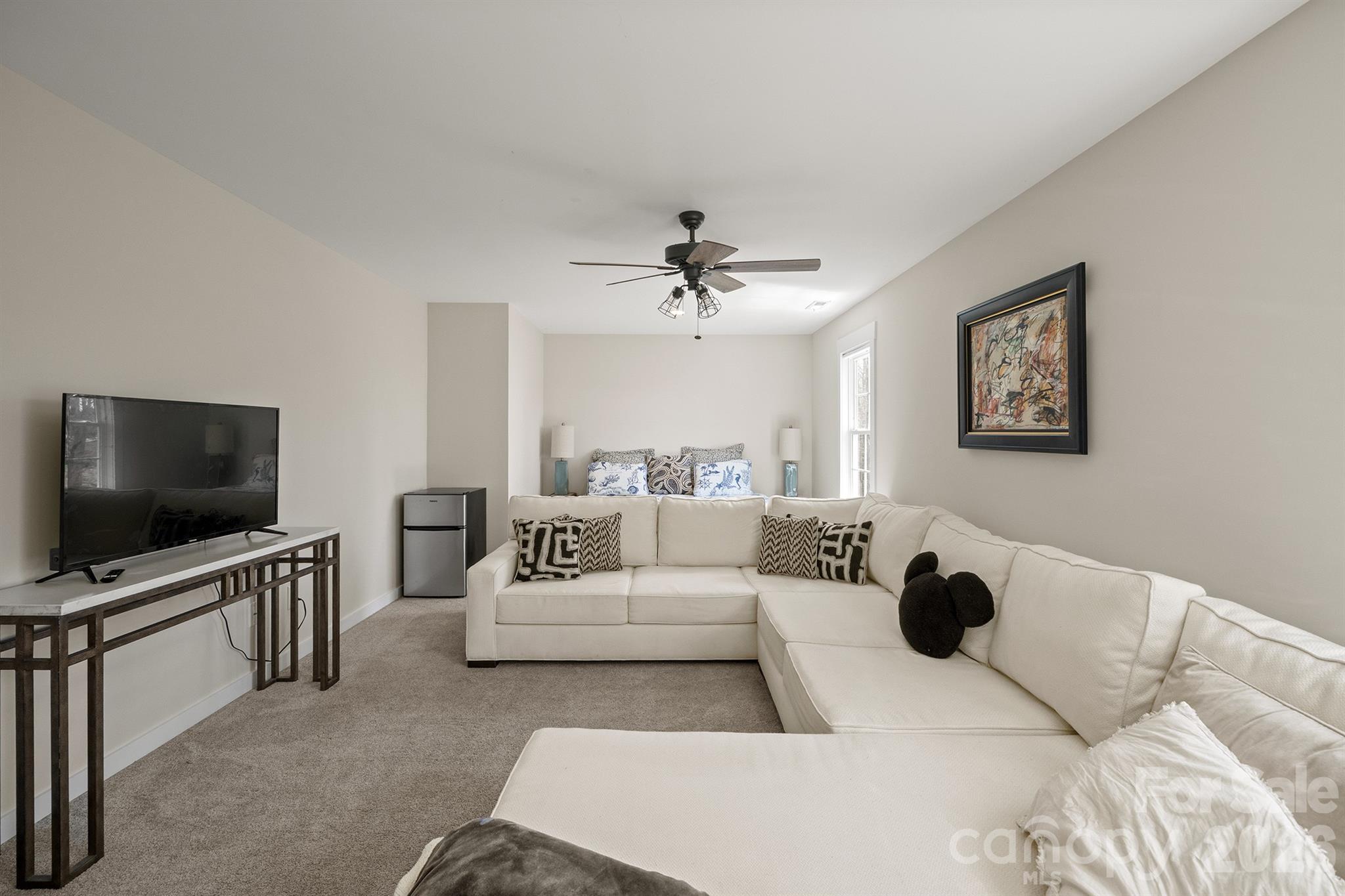 160 Mullis Road Harmony NC 28634