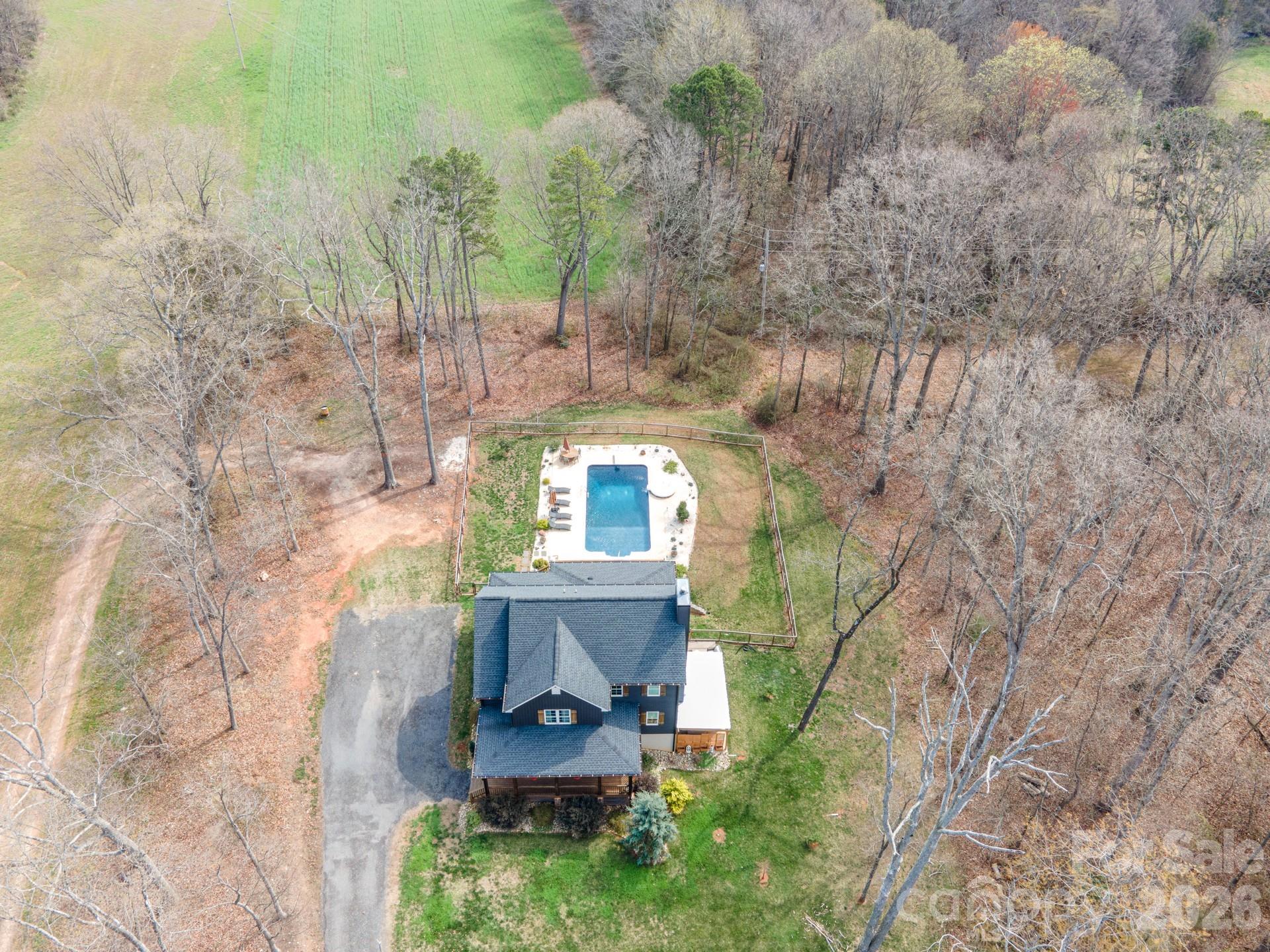 160 Mullis Road Harmony NC 28634