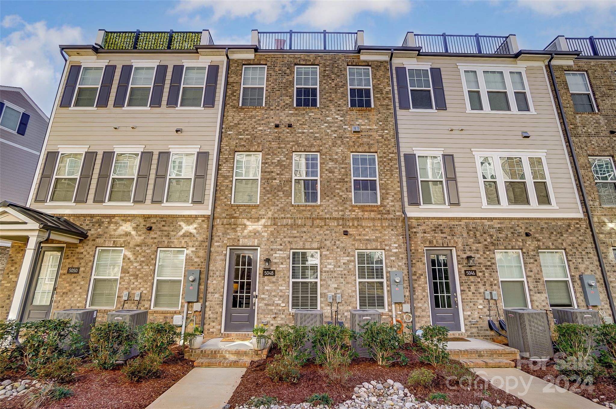 5048 Harrowsmith Lane Charlotte NC 28204