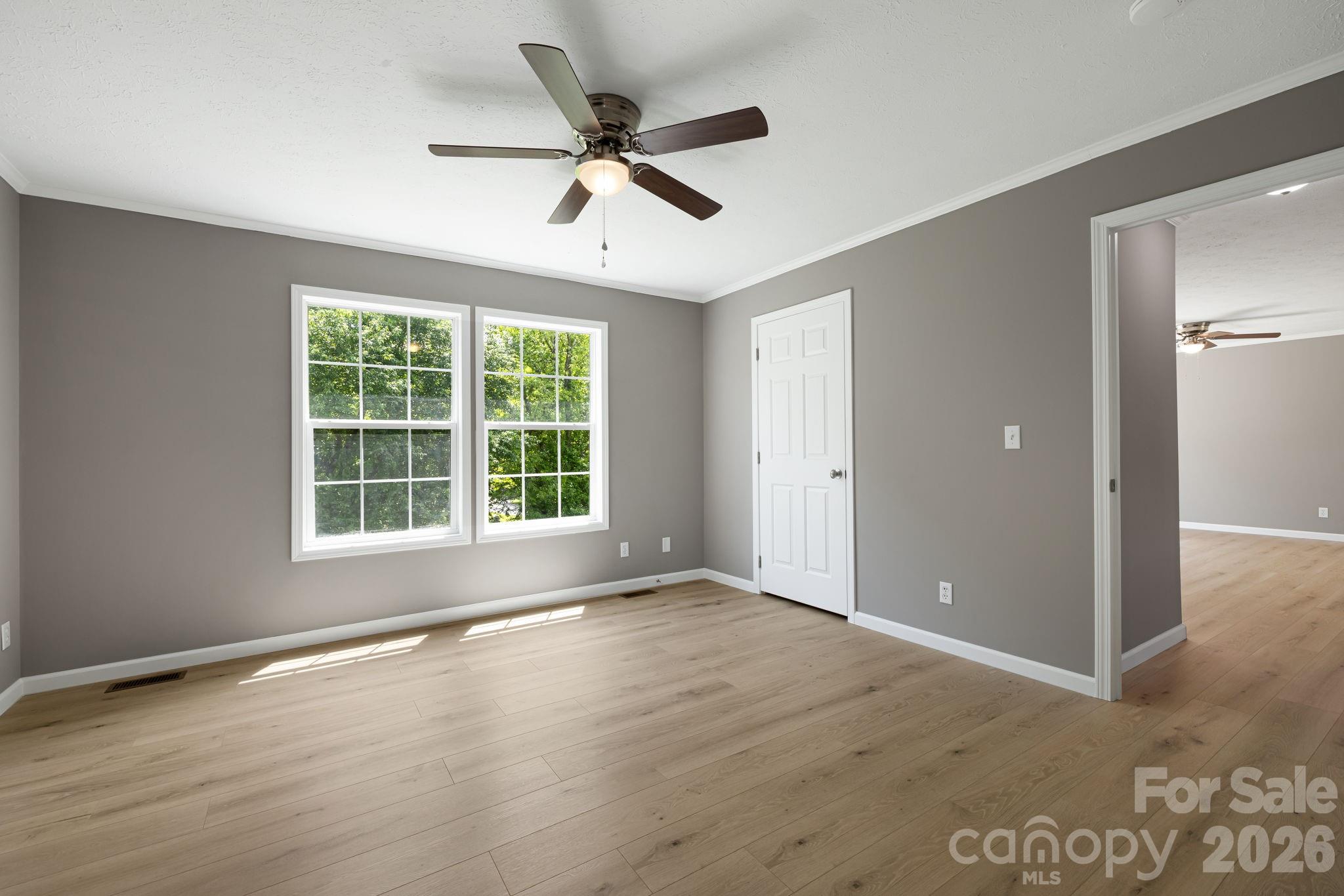 44 Morning Lane Hendersonville NC 28792