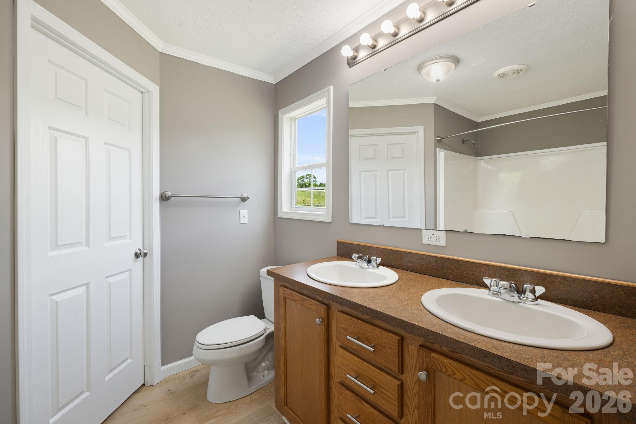 44 Morning Lane Hendersonville NC 28792