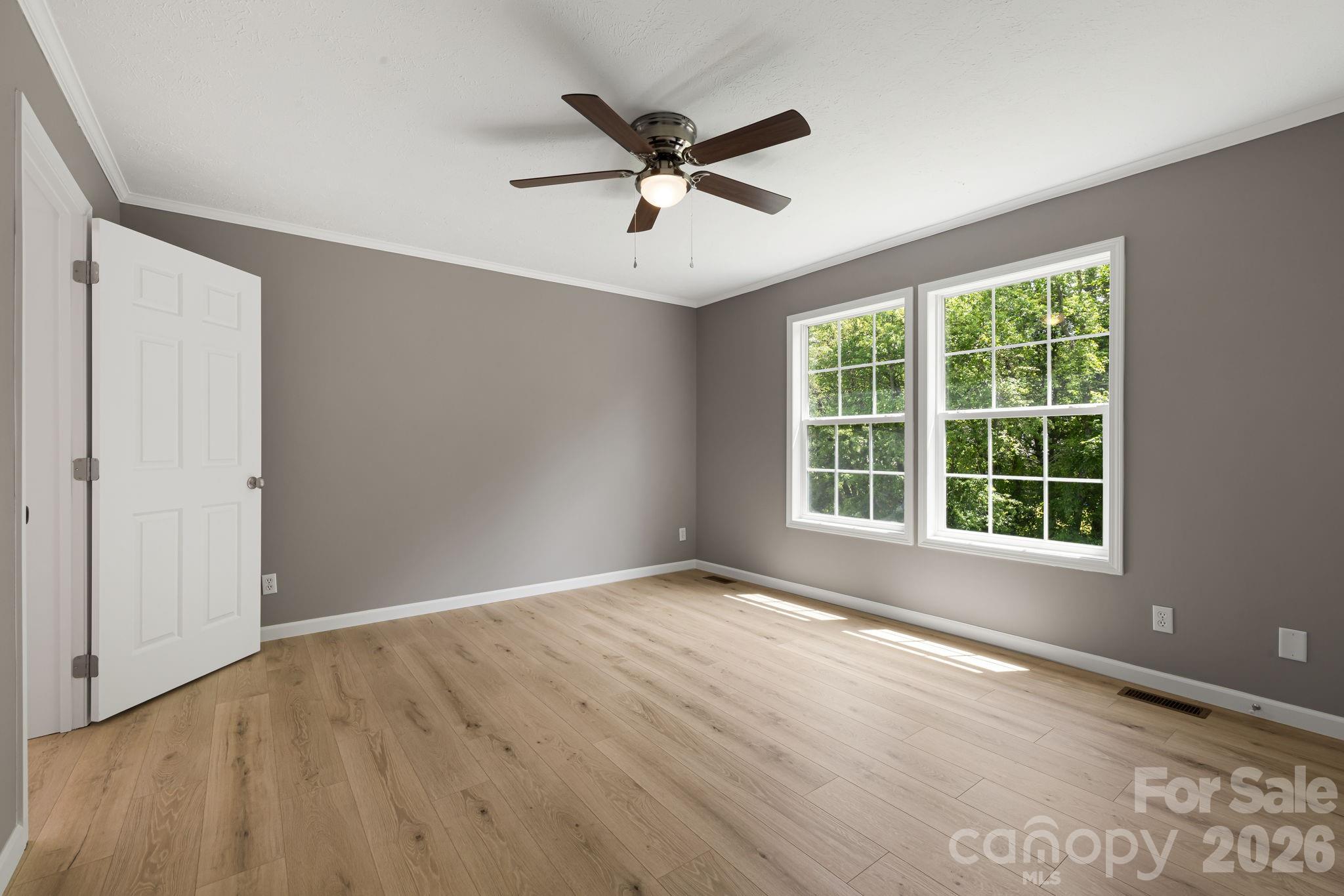 44 Morning Lane Hendersonville NC 28792