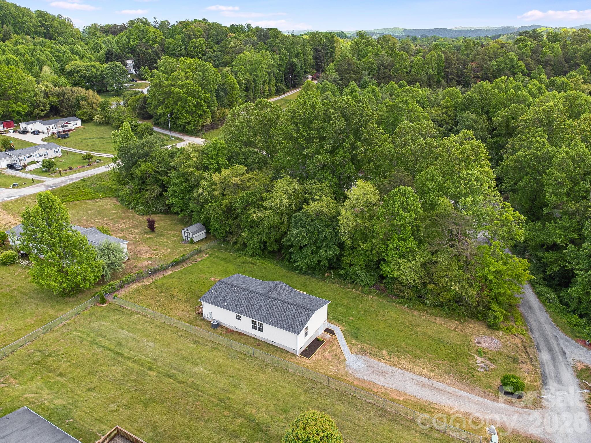 44 Morning Lane Hendersonville NC 28792