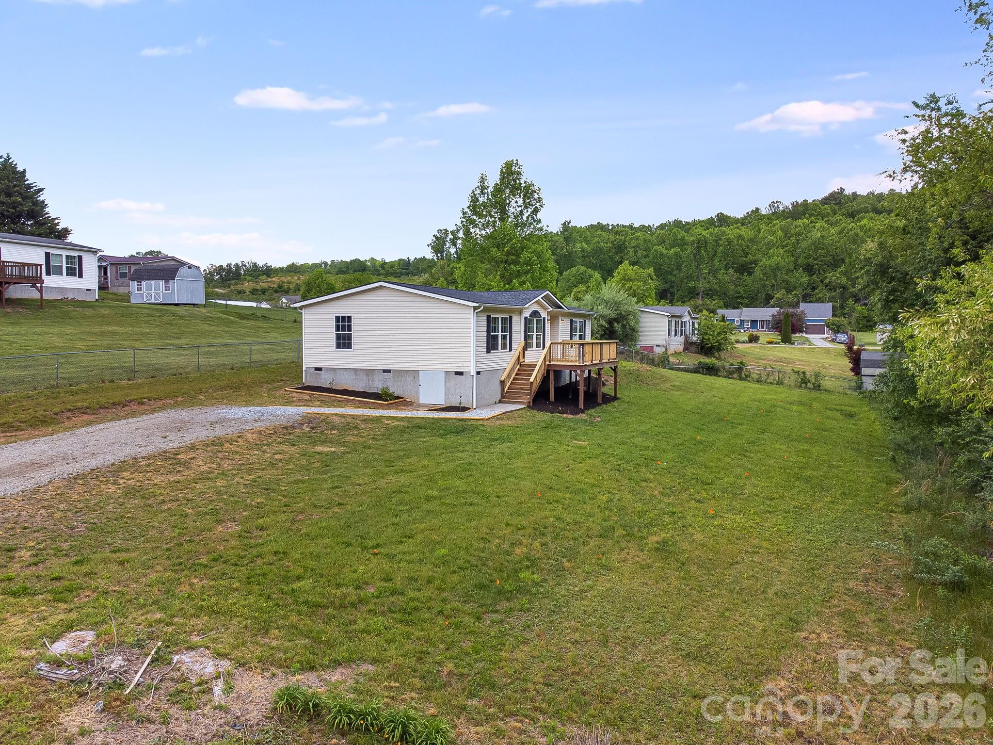 44 Morning Lane Hendersonville NC 28792