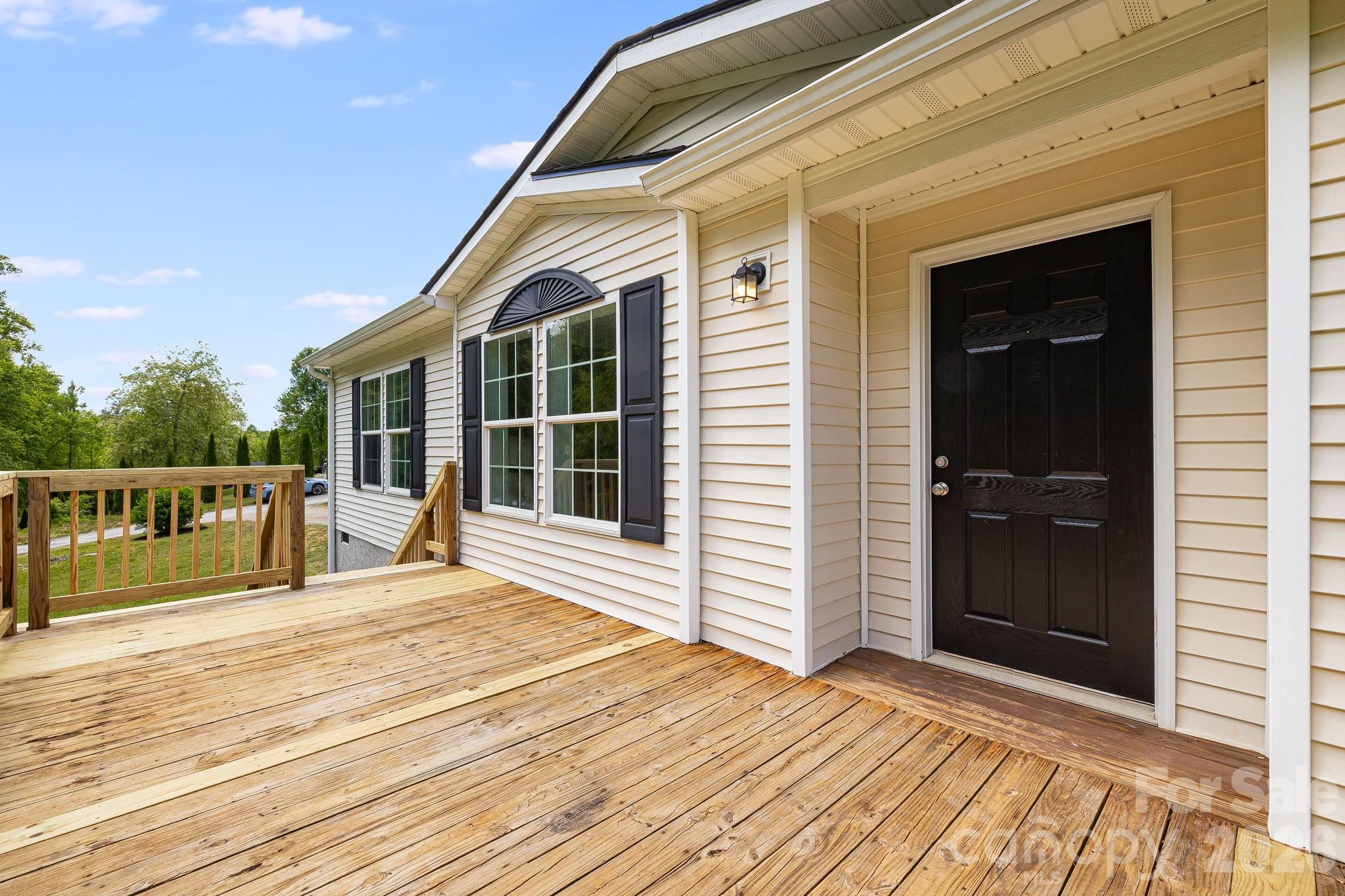 44 Morning Lane Hendersonville NC 28792
