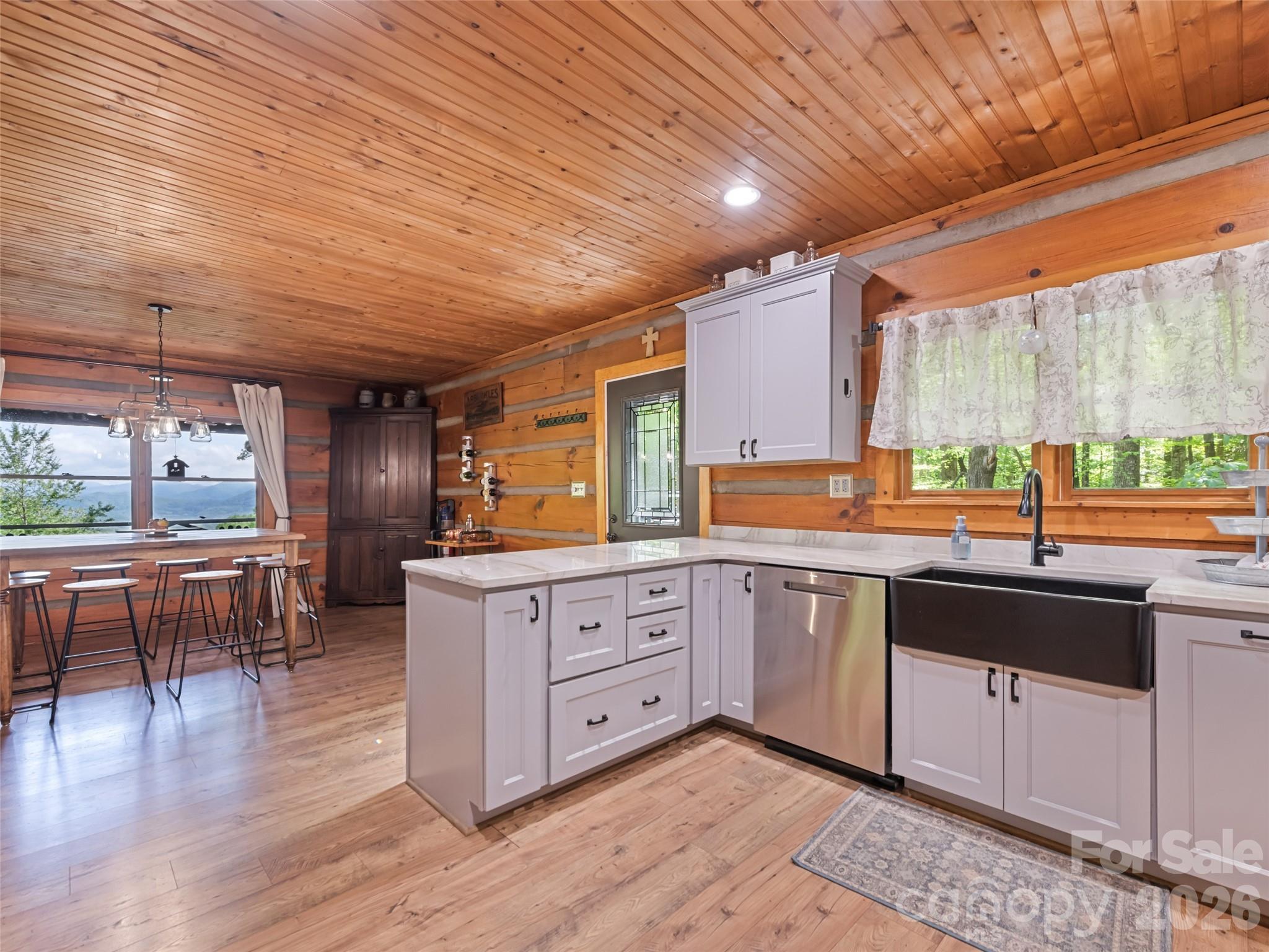1073 Lentini Drive Waynesville NC 28785