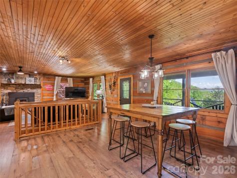 1073 Lentini Drive Waynesville NC 28785