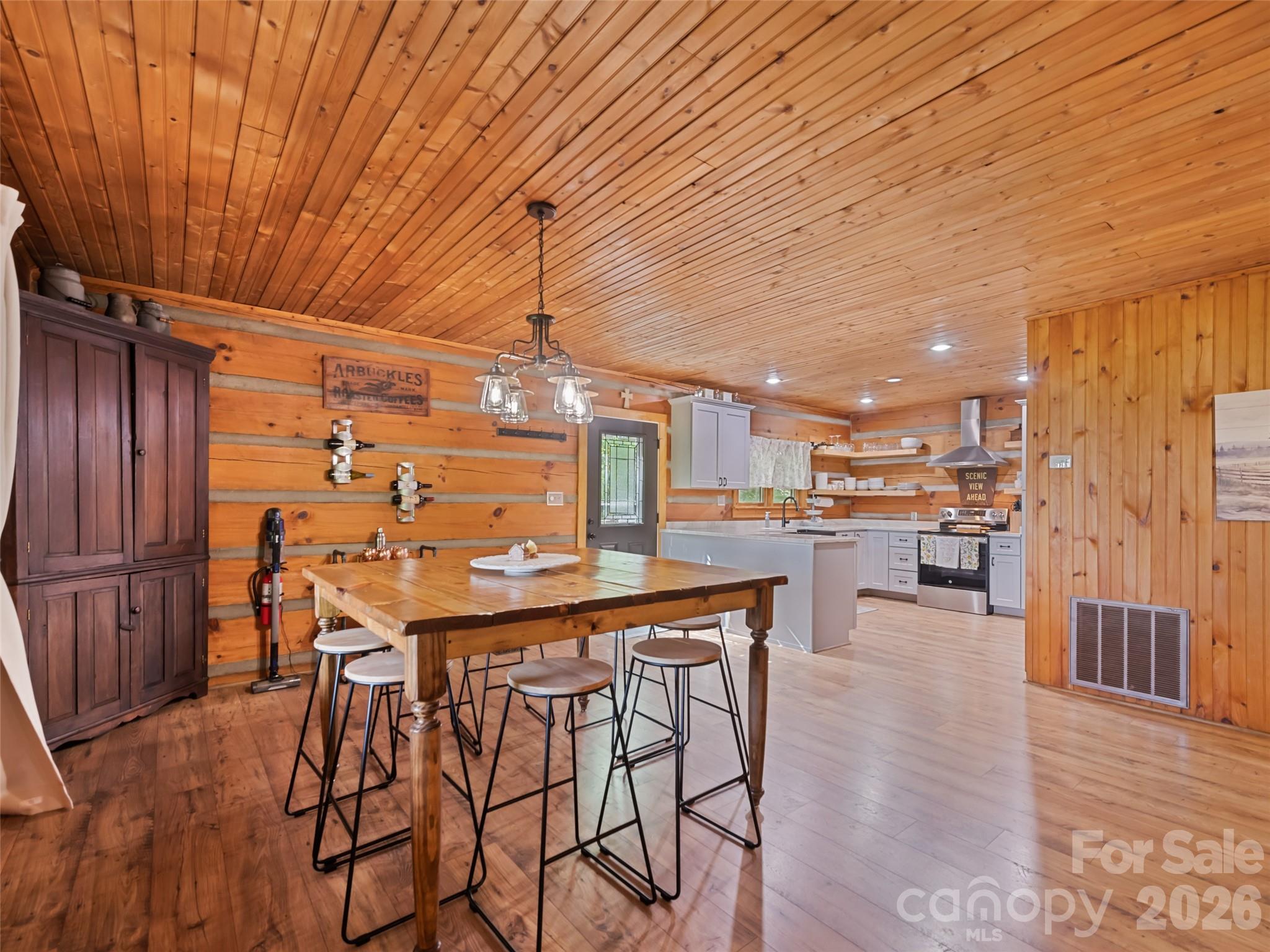 1073 Lentini Drive Waynesville NC 28785