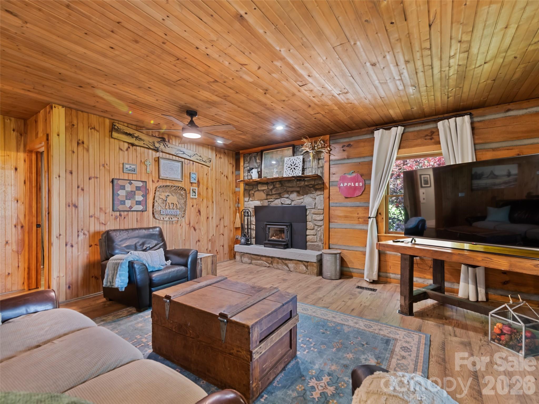 1073 Lentini Drive Waynesville NC 28785