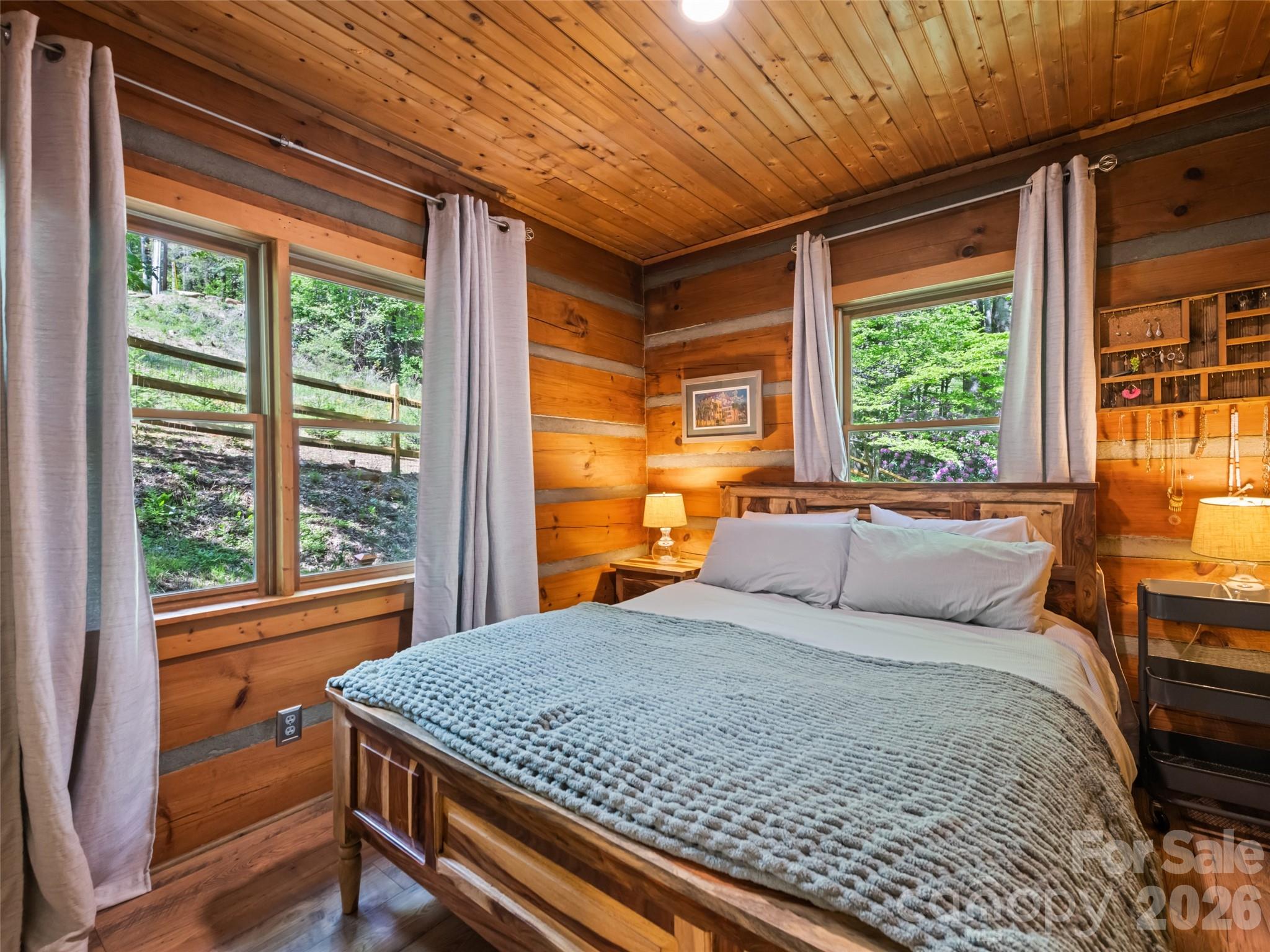 1073 Lentini Drive Waynesville NC 28785