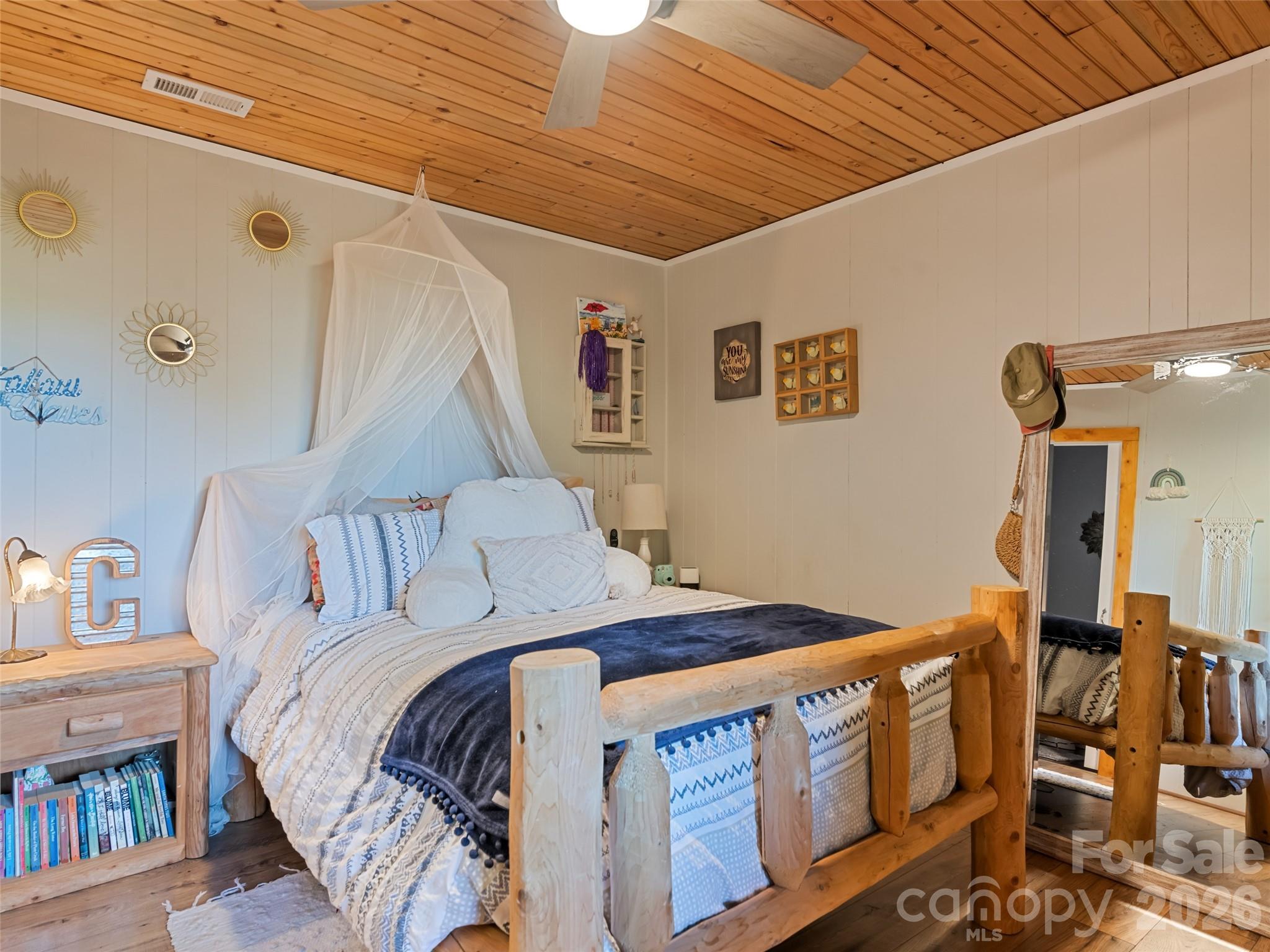 1073 Lentini Drive Waynesville NC 28785