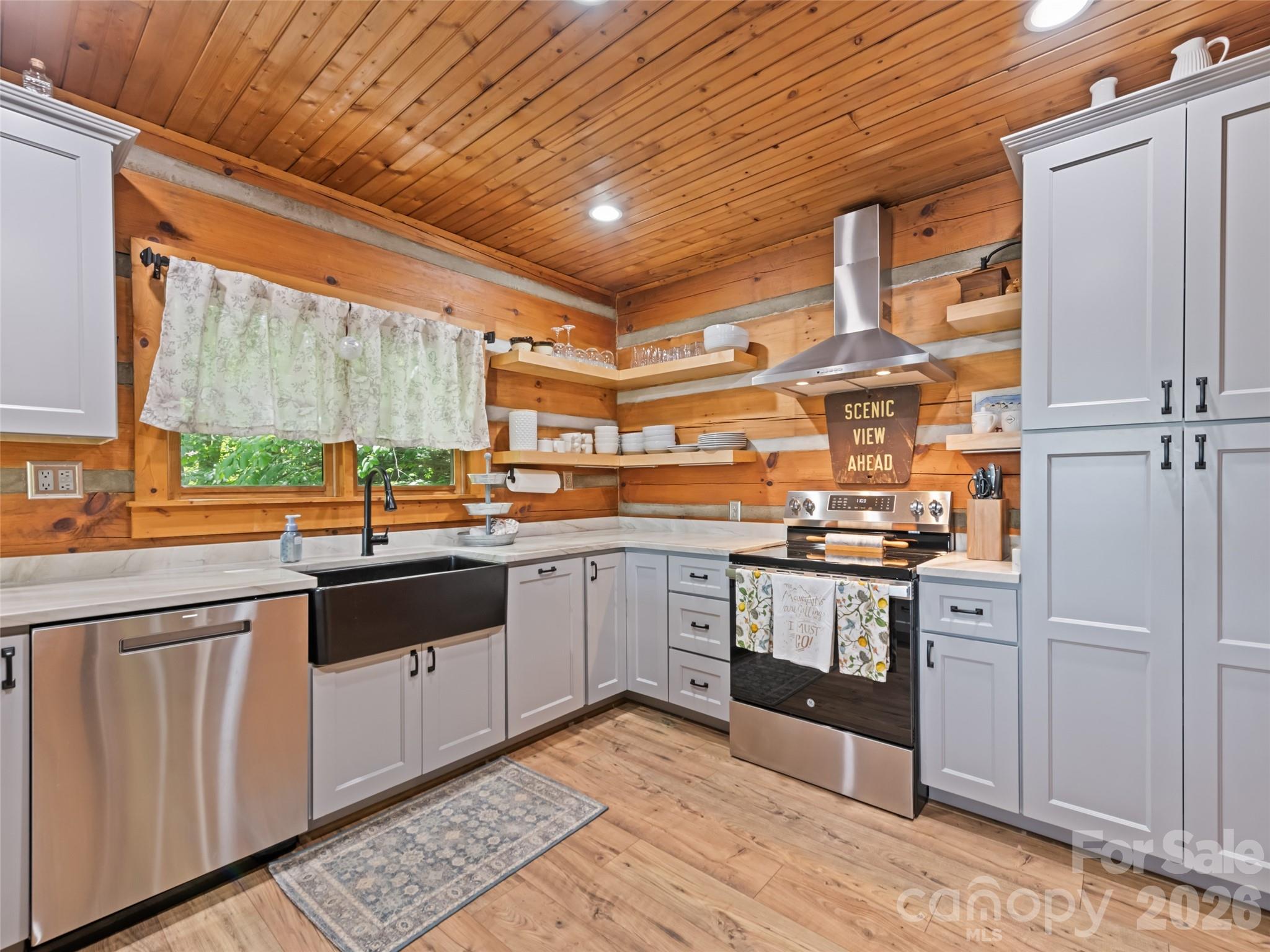 1073 Lentini Drive Waynesville NC 28785