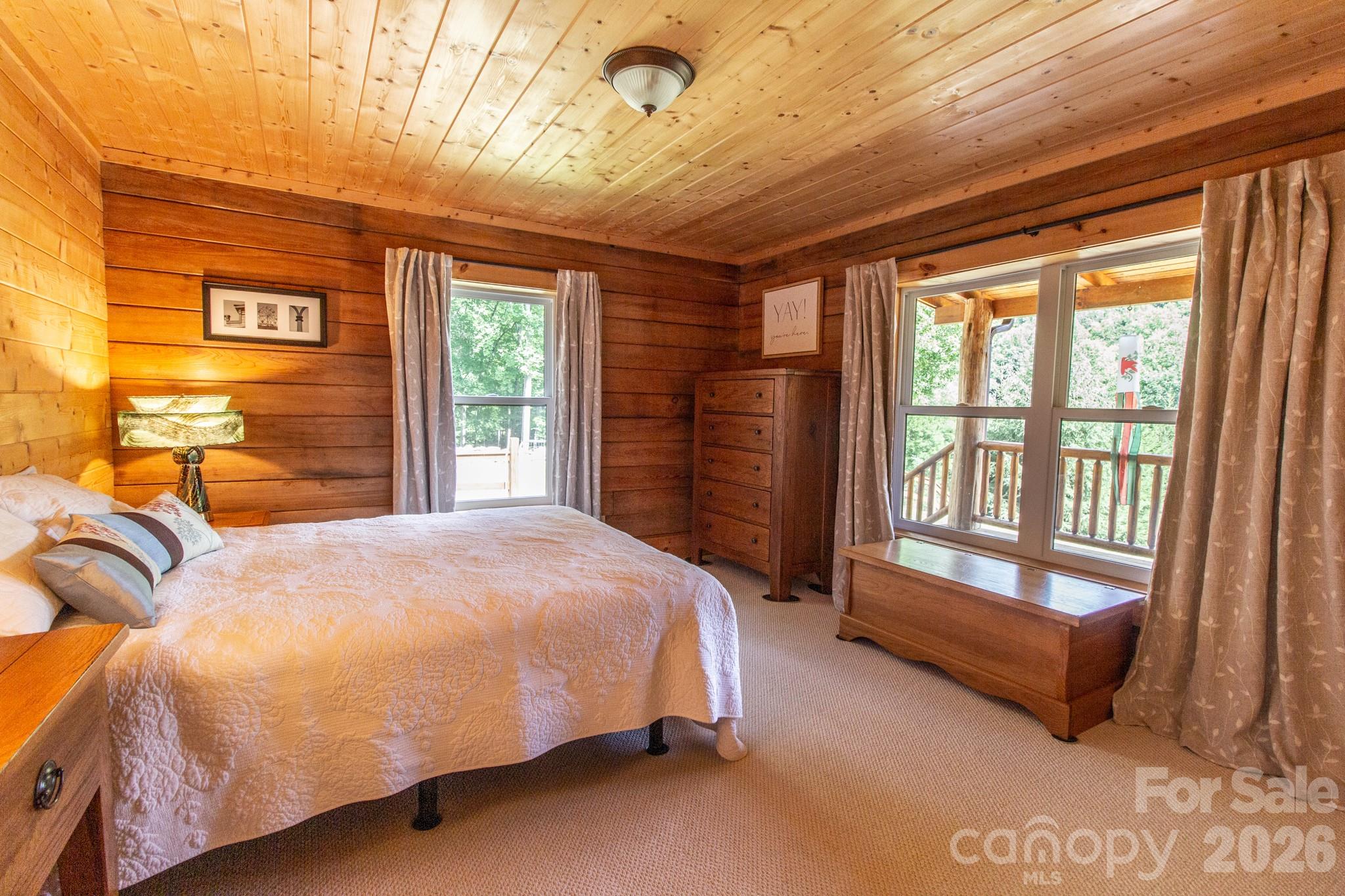 2811 Poplar Creek Road Green Mountain NC 28740