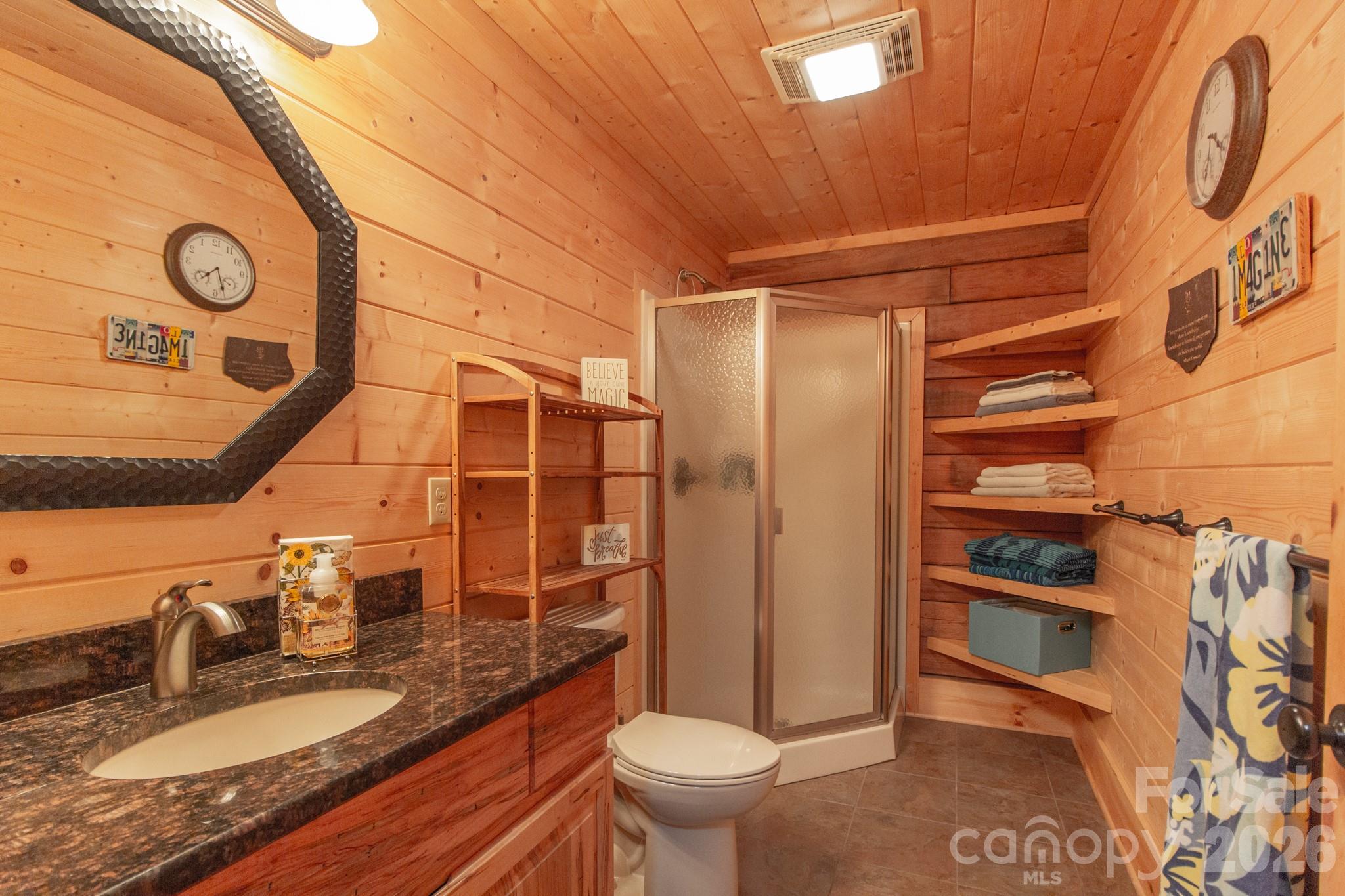 2811 Poplar Creek Road Green Mountain NC 28740