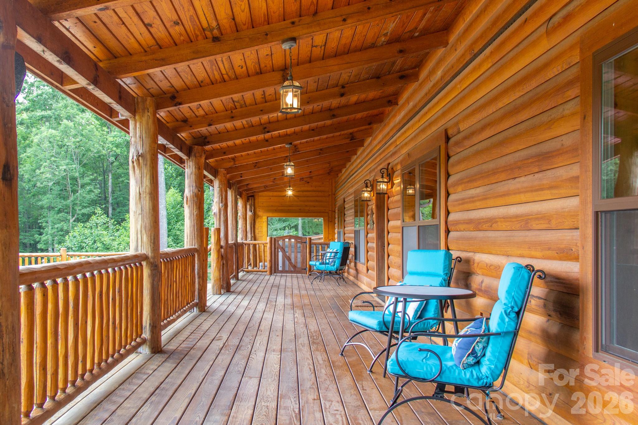 2811 Poplar Creek Road Green Mountain NC 28740