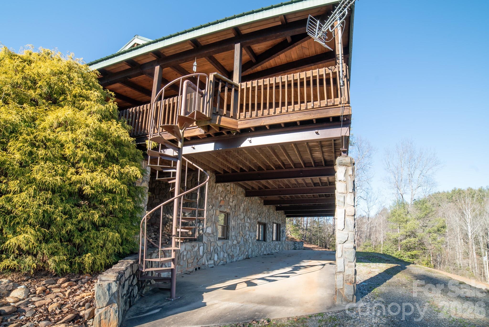 4021 & 4022 Johns River Road Morganton NC 28655