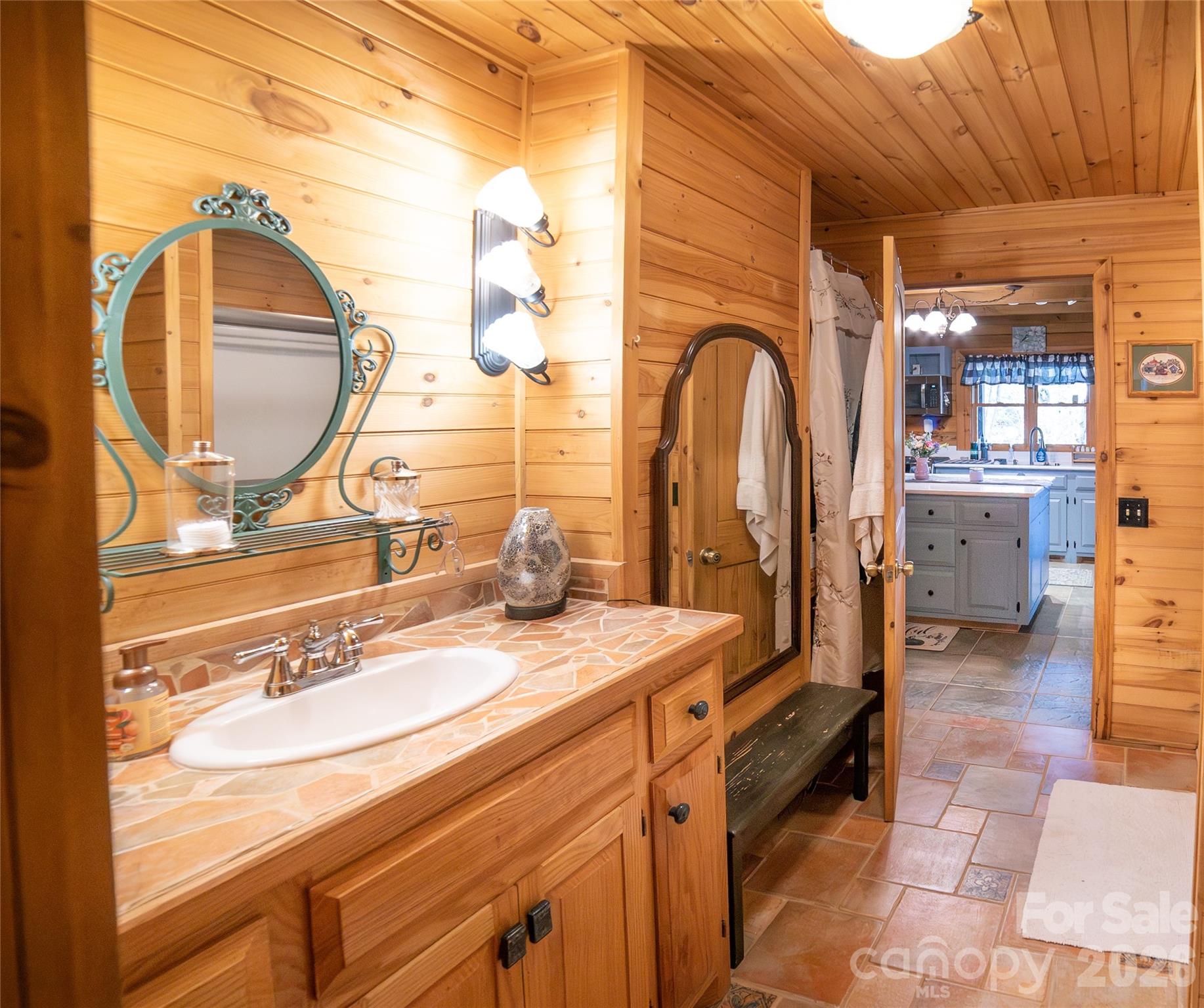 4021 & 4022 Johns River Road Morganton NC 28655