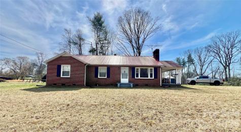 5528 Elkin Highway North Wilkesboro NC 28659