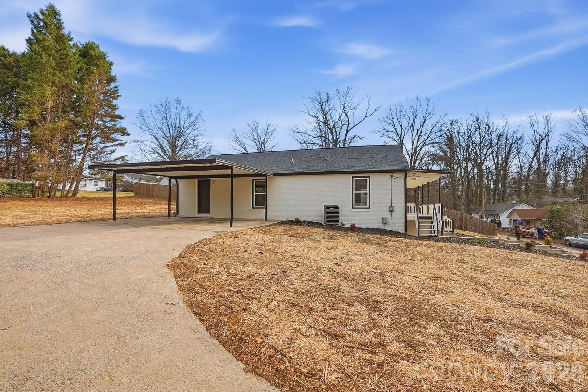 212 Pethel Street Kannapolis NC 28081