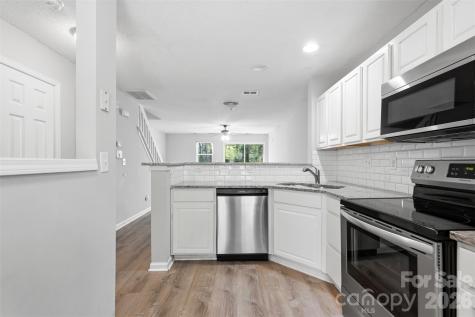 6856 Cypress Tree Lane Charlotte NC 28215