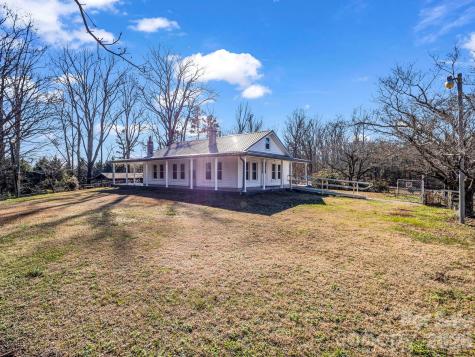 620 Smith Waldrop Road Columbus NC 28722