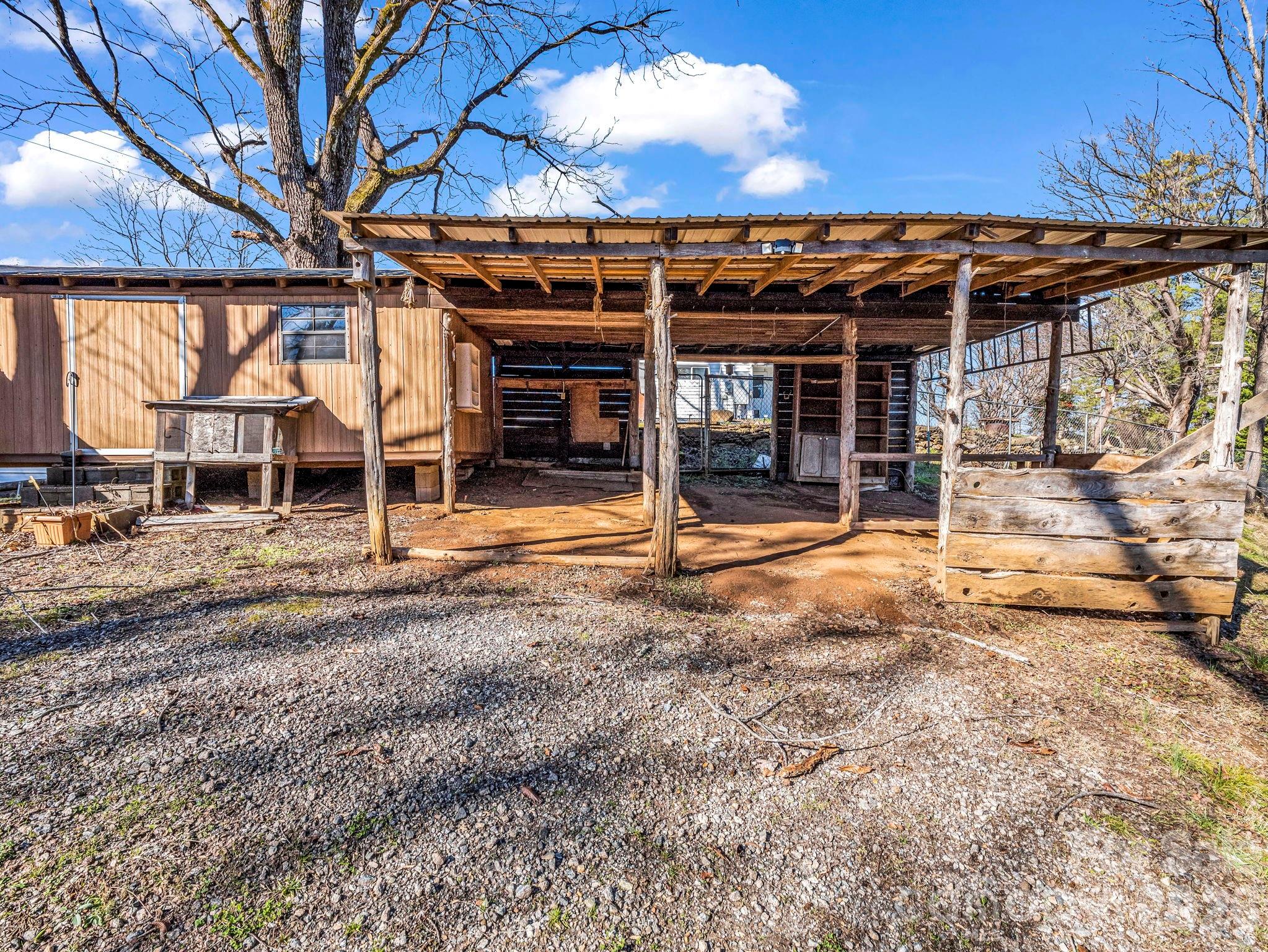 620 Smith Waldrop Road Columbus NC 28722